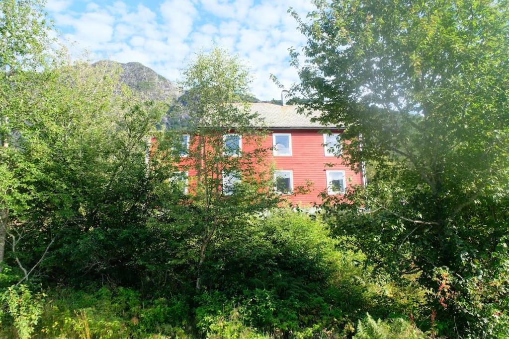 Apartment With Lake View In Jolster Ardal  Exterior photo